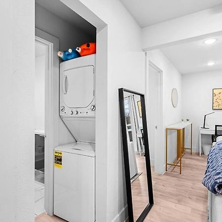 Stylish 2 Bed 1 Mile To Downtown Free Parking Villa Dallas Buitenkant foto