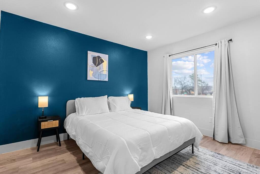 Stylish 2 Bed 1 Mile To Downtown Free Parking Villa Dallas Buitenkant foto